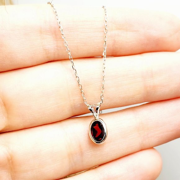 14K White Gold Garnet 7x5mm Pendant - Picture 4 of 10